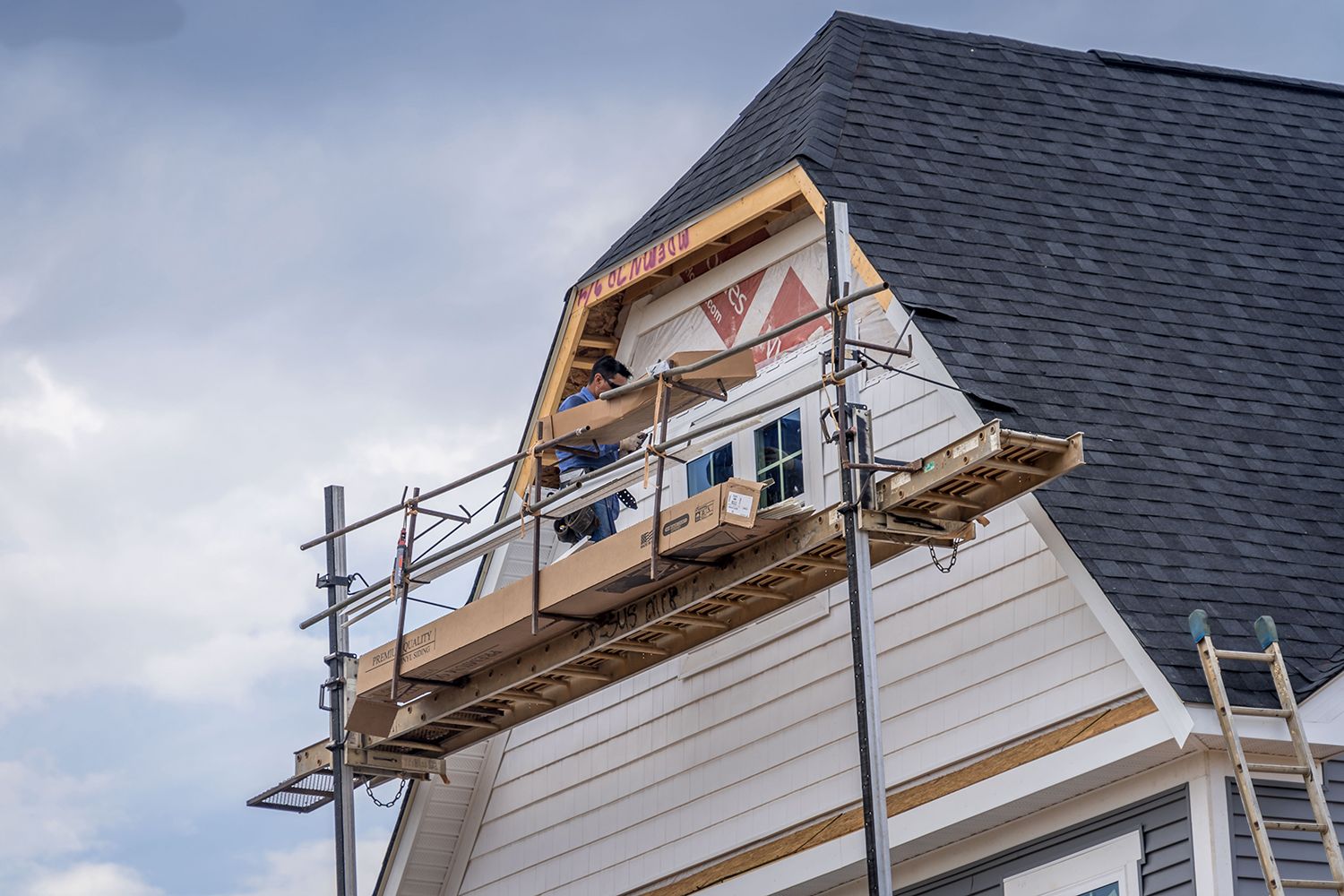 Siding Installation & Repair