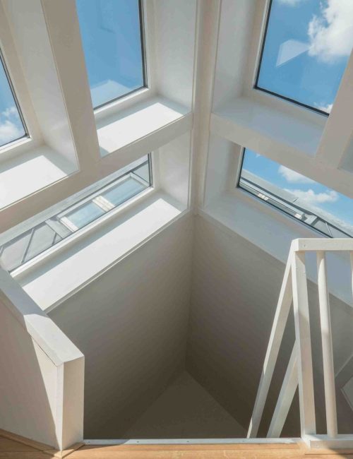 inner-view-of-cube-house-rotterdam-2026-01-05-05-57-18-utc_11zon